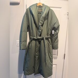 Peloton Olive Puffer Belted Lounge Coat